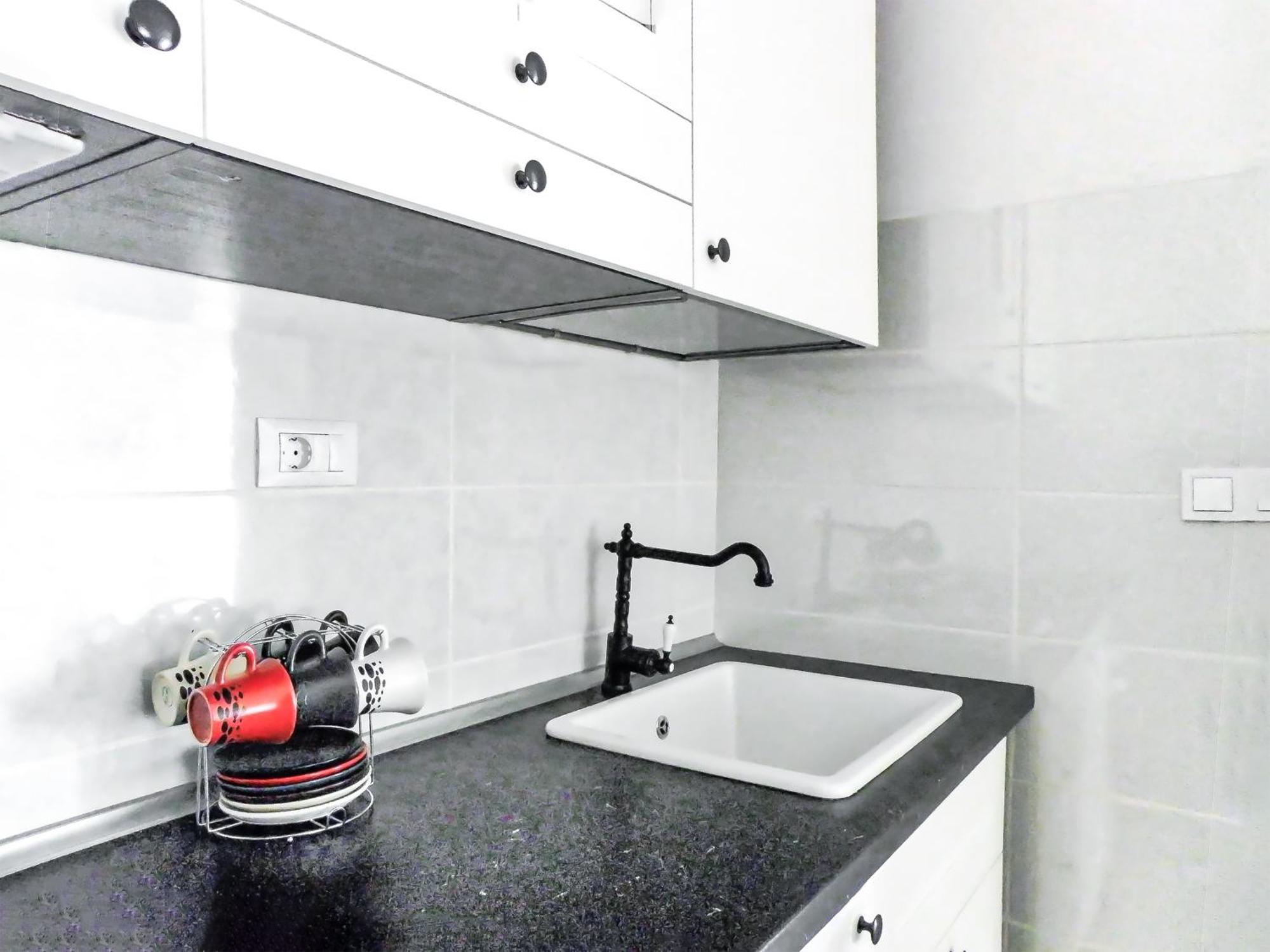 ספליט Apartment With Terrace And Free Parking - Beach Nearby מראה חיצוני תמונה