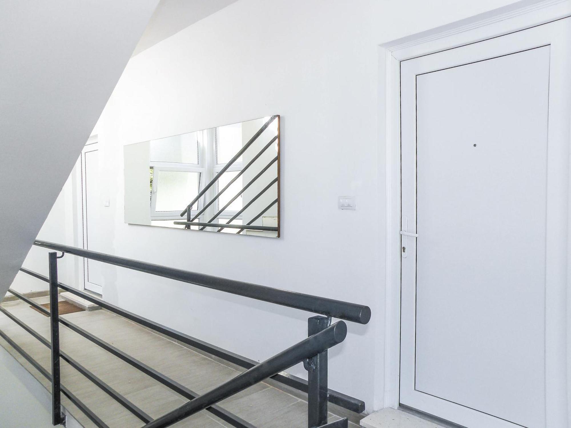 ספליט Apartment With Terrace And Free Parking - Beach Nearby מראה חיצוני תמונה